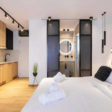 Kentro Luxury Apartment *