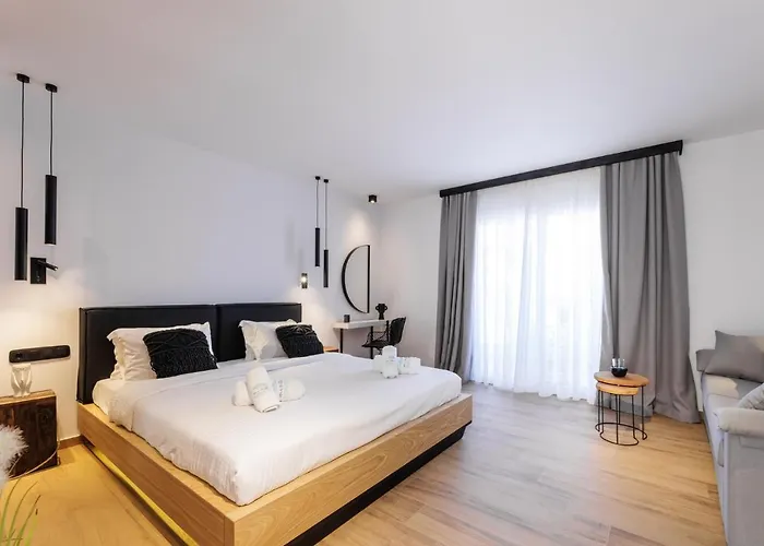 Kentro Luxury דירה