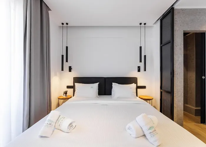 Kentro Luxury 公寓