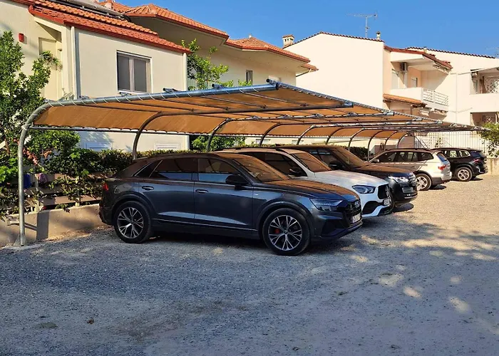 Kentro Luxury 公寓